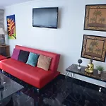 Apartamento Moderno Con Vista Hermosa.