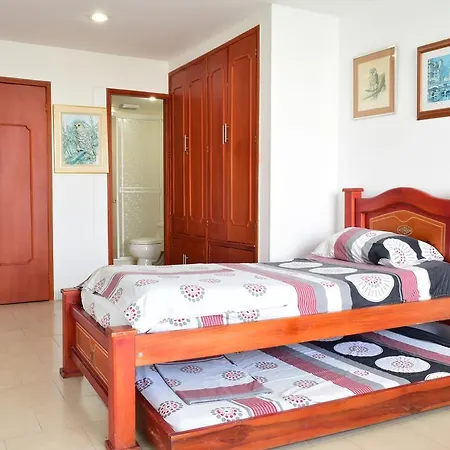 Apartamento Moderno Con Vista Hermosa.