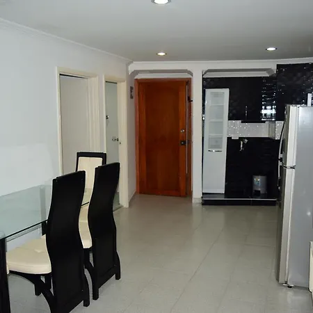 Apartamento Moderno Con Vista Hermosa. *